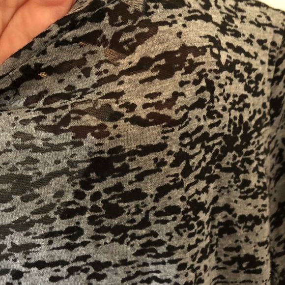 BURNOUT SEMI SHEER SHIRT BLACK - Picture 4 of 6